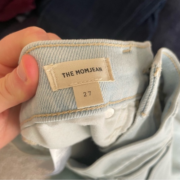 Madewell momjeans with rips - Picture 3 of 3
